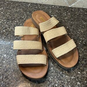 Women’s Three Strap Sandal